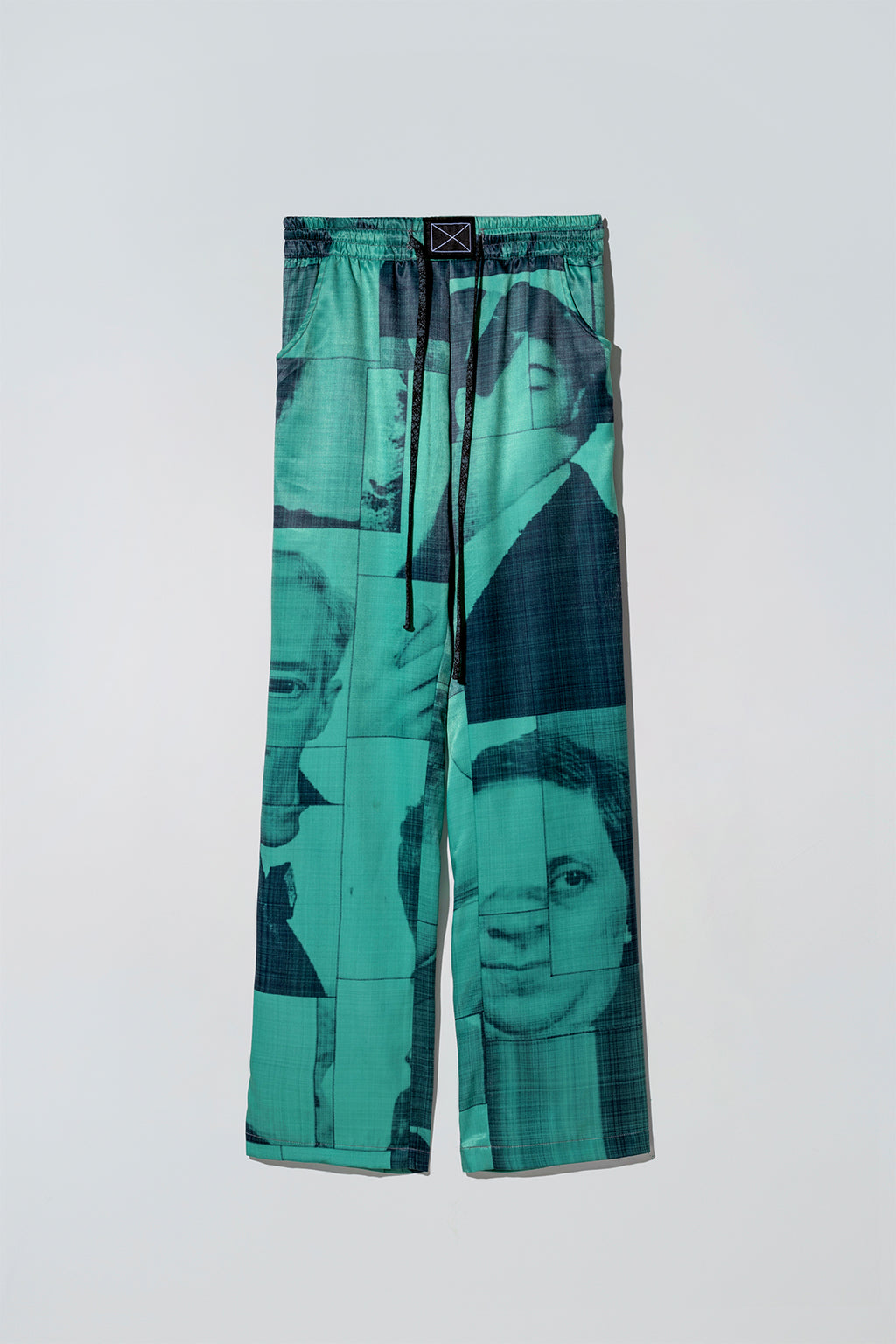 Suitpants with body patchwork design in green
