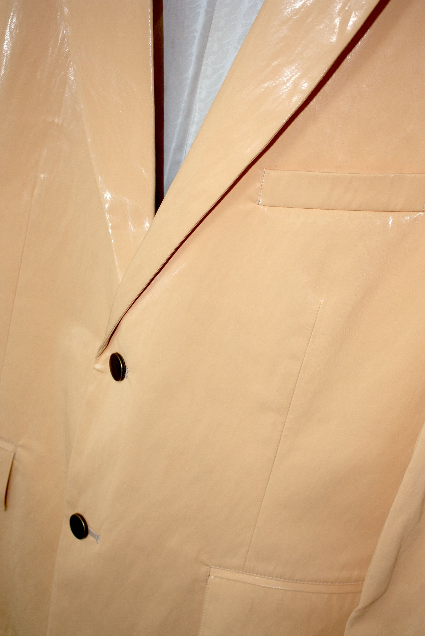 Glazing Suit in Apricot