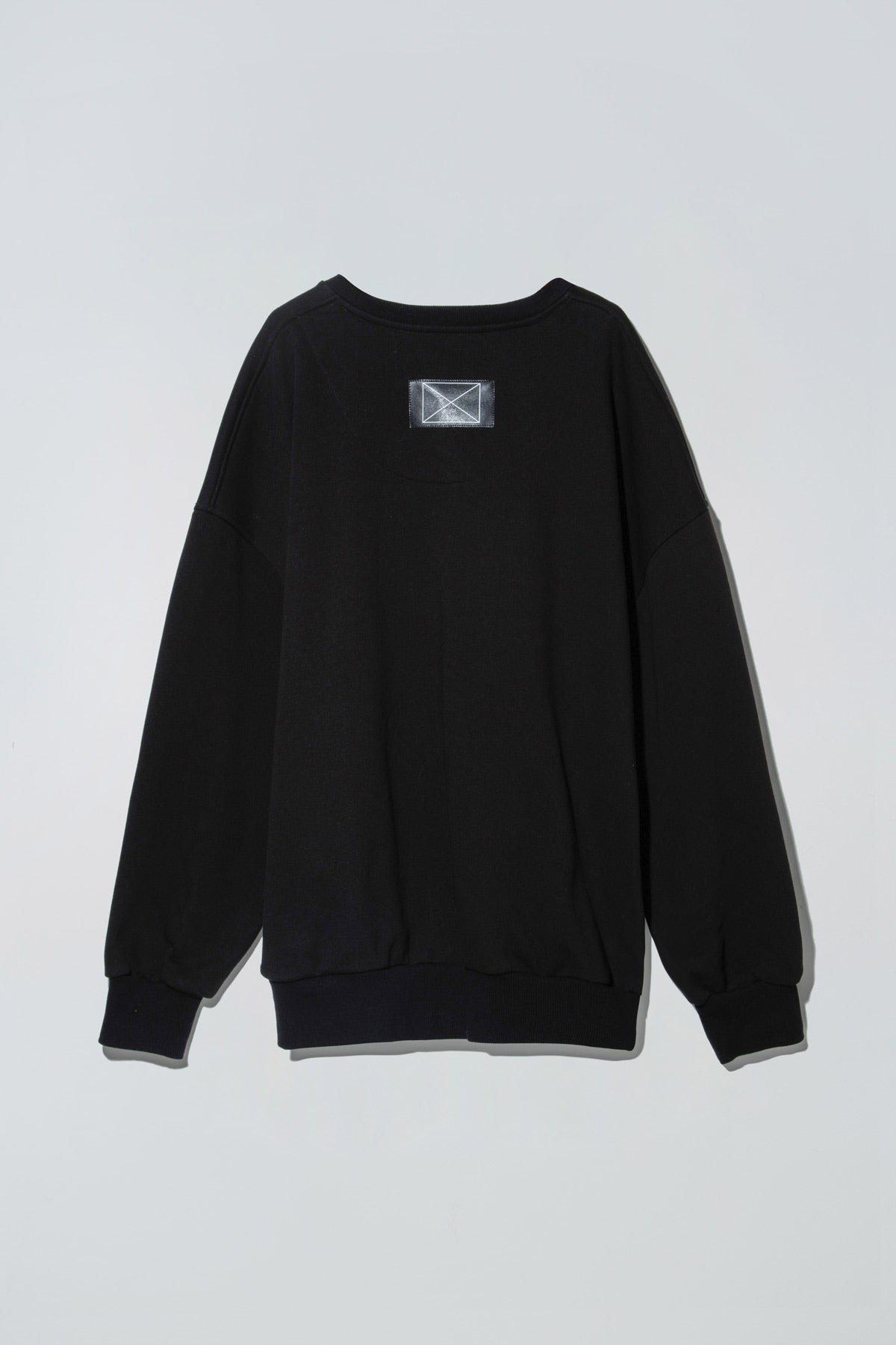 Möbius Loop Sweatshirt Black